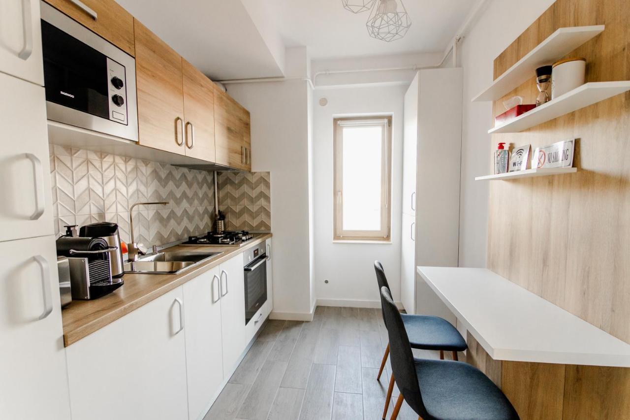 Samplus Central Apartment Κραϊόβα Εξωτερικό φωτογραφία