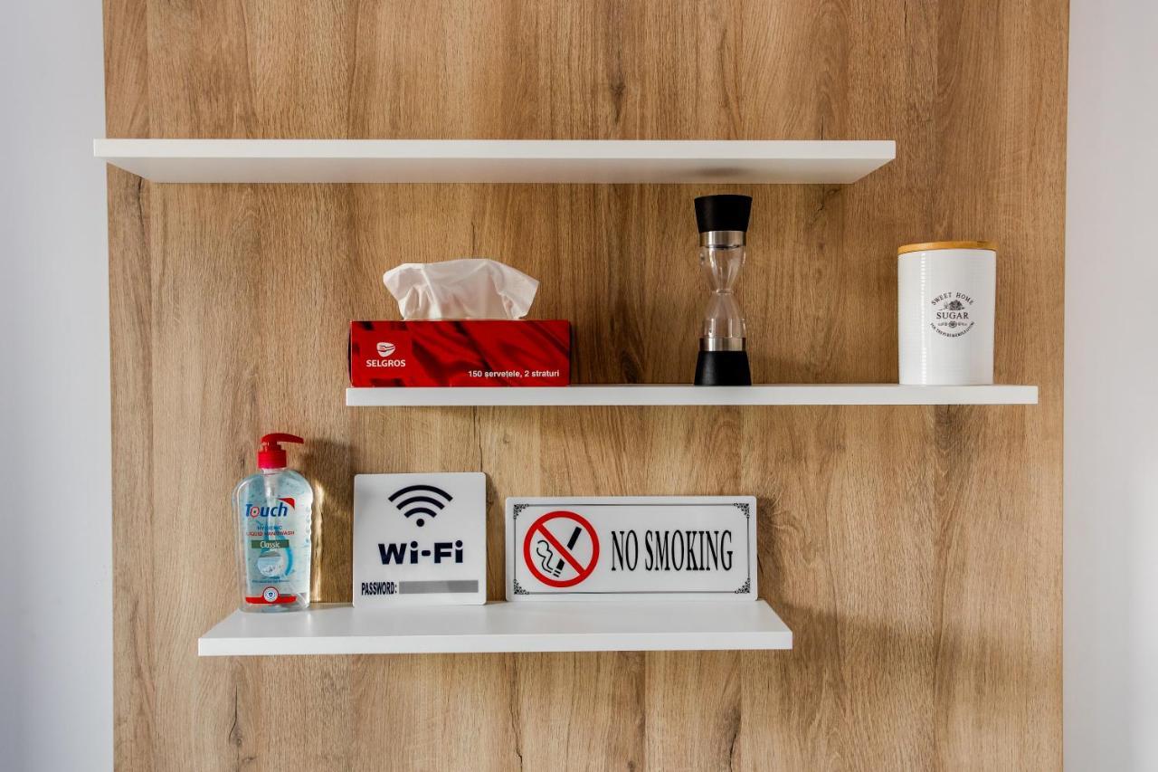 Samplus Central Apartment Κραϊόβα Εξωτερικό φωτογραφία